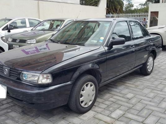Nissan quito precios #9