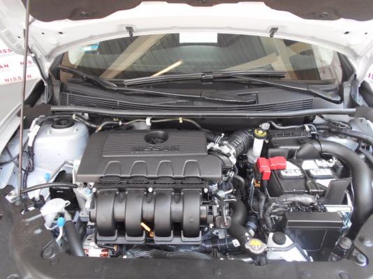 Nissan imperio automotriz del poniente #8