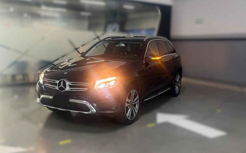 Mercedes Benz