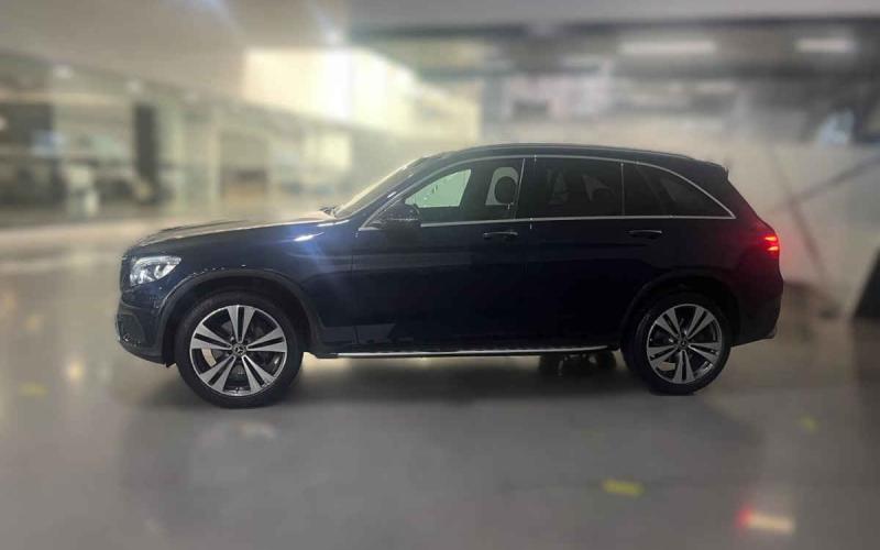 Mercedes Benz