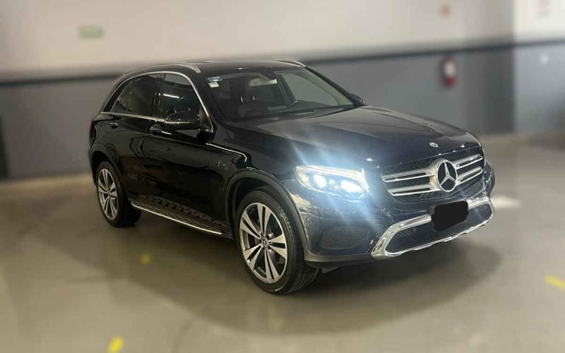Mercedes Benz