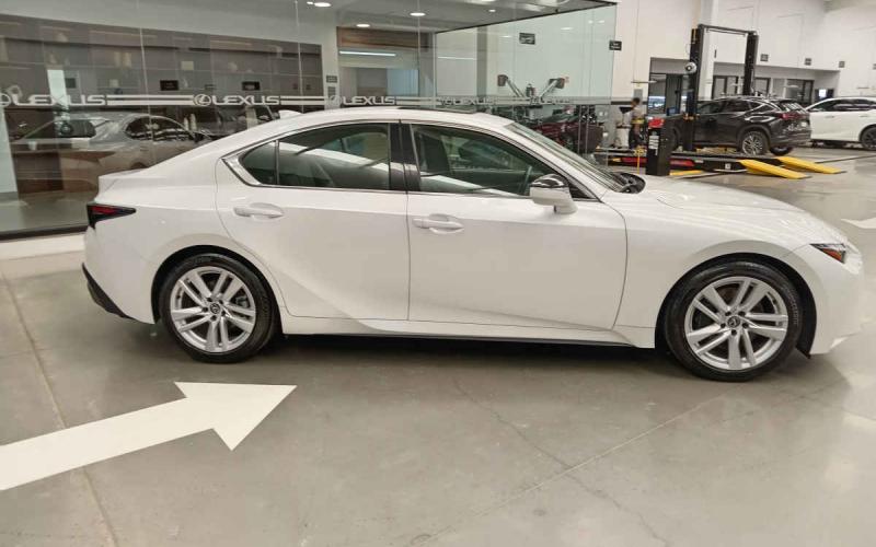Lexus