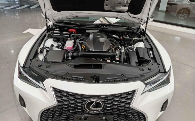 Lexus