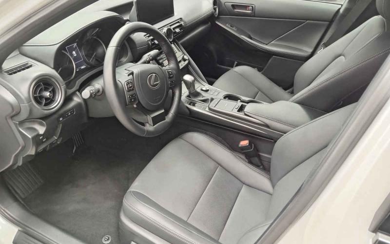 Lexus
