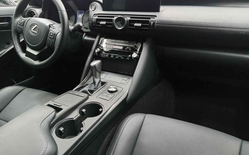 Lexus
