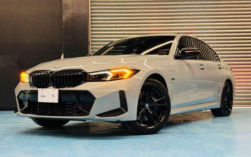 BMW