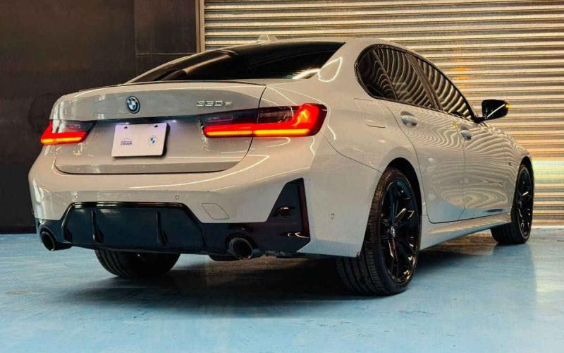 BMW