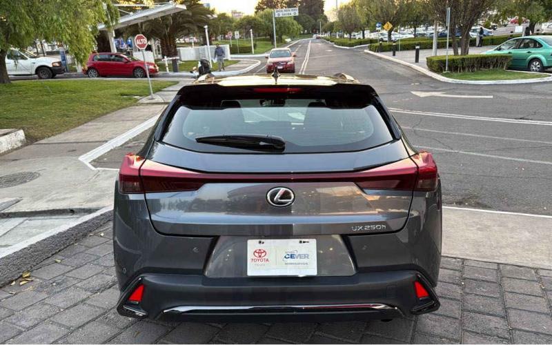 Lexus