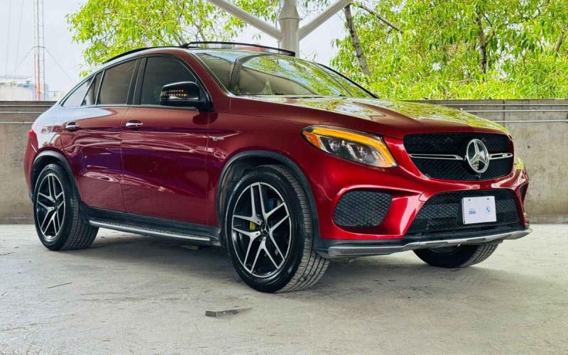 Mercedes Benz