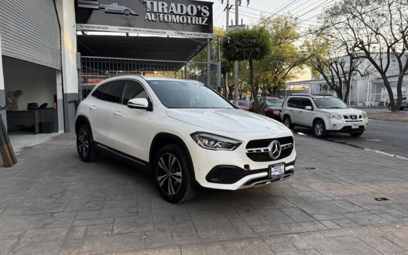 Mercedes Benz