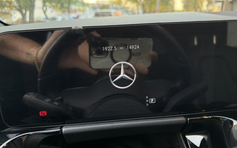 Mercedes Benz