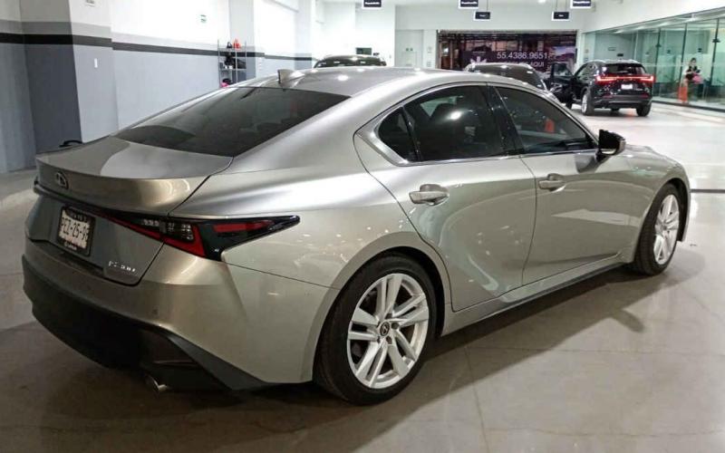 Lexus