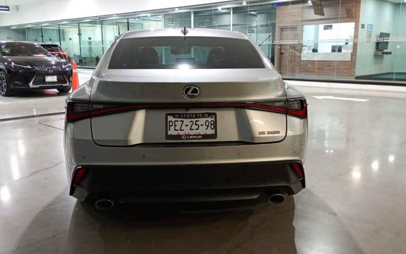 Lexus