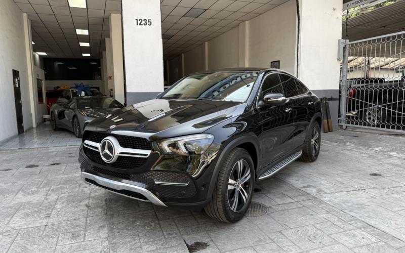 Mercedes Benz