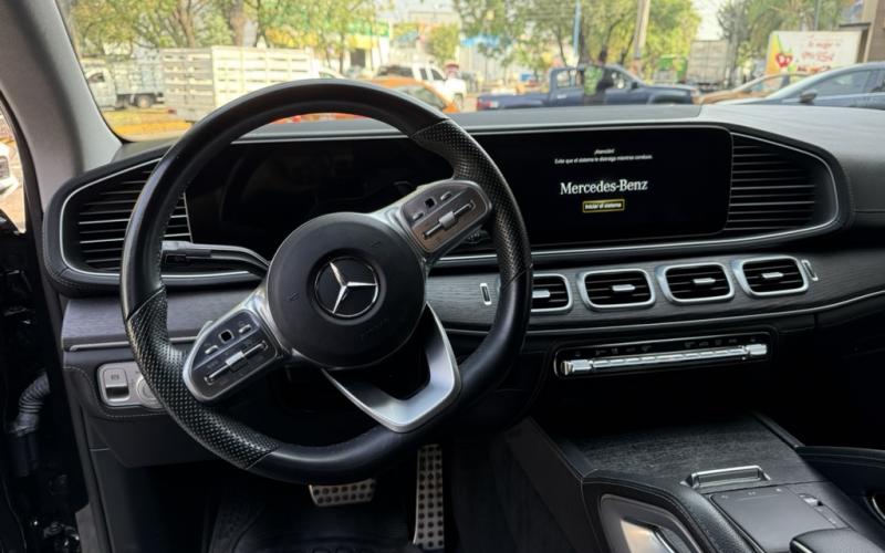 Mercedes Benz