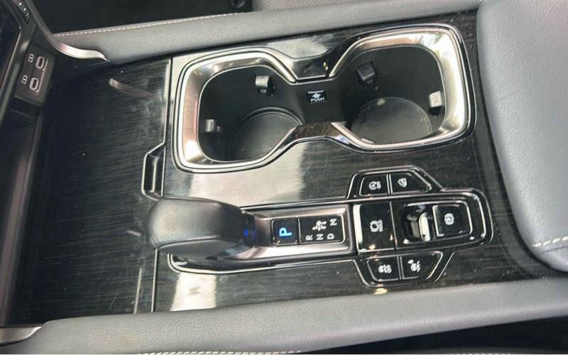 Lexus