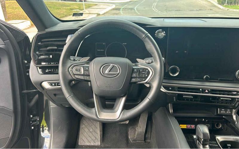 Lexus