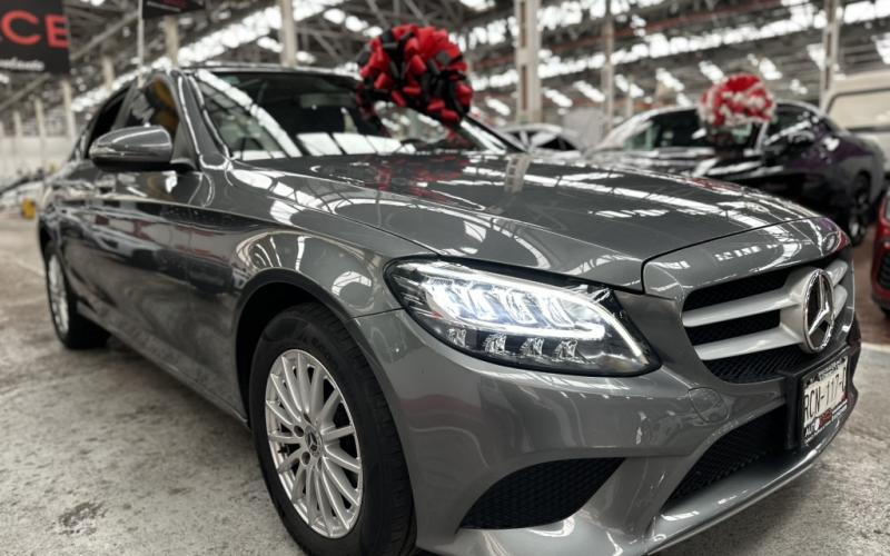 Mercedes Benz