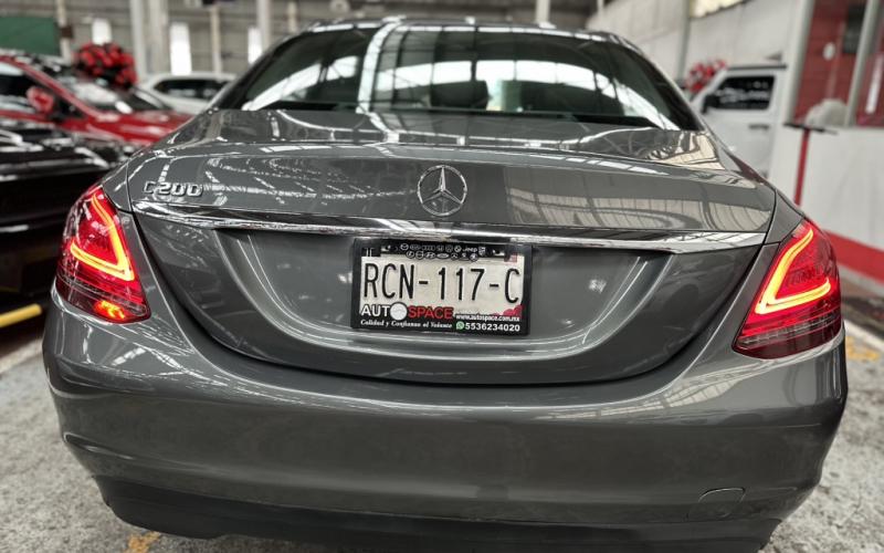 Mercedes Benz