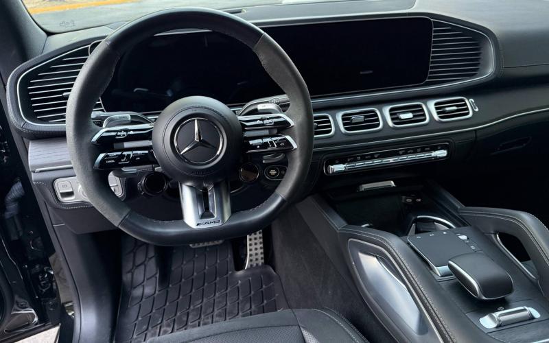 Mercedes Benz