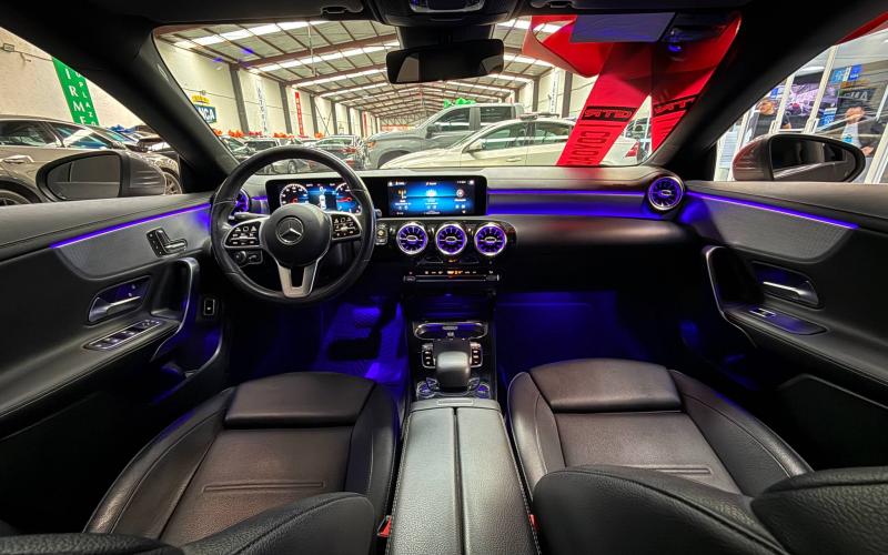 Mercedes Benz