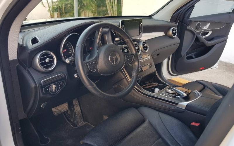 Mercedes Benz