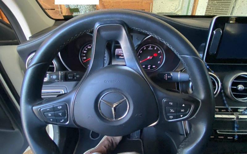Mercedes Benz