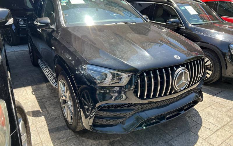 Mercedes Benz