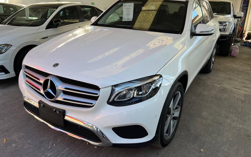 Mercedes Benz