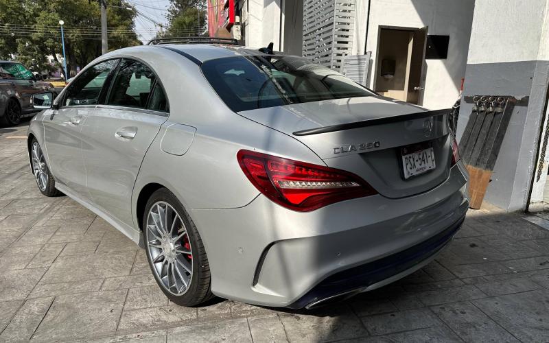 Mercedes Benz