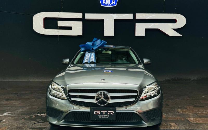 Mercedes Benz
