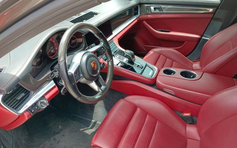 Porsche