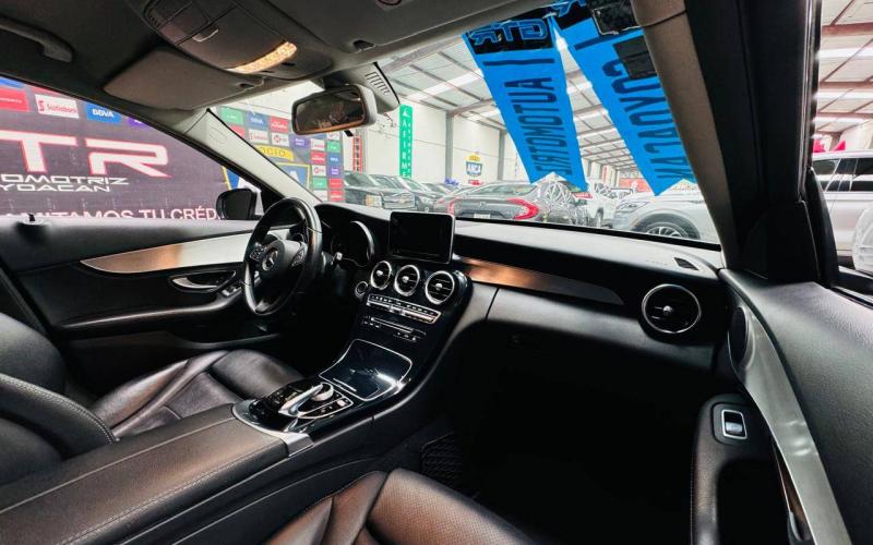 Mercedes Benz