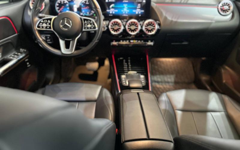 Mercedes Benz