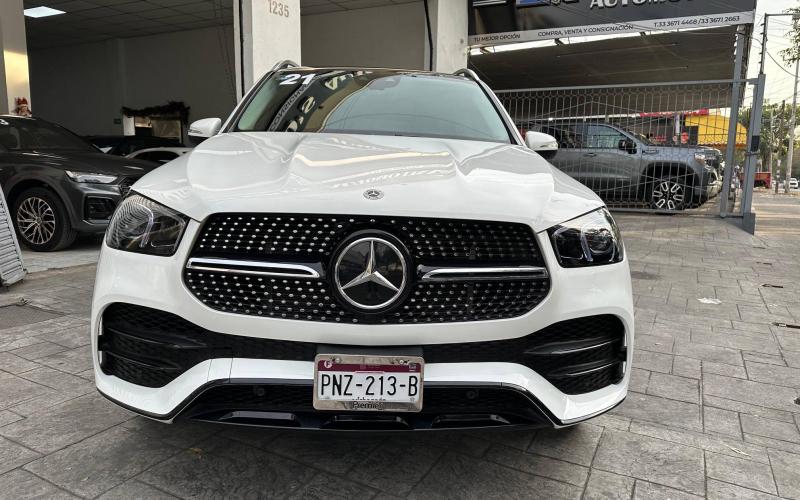 Mercedes Benz