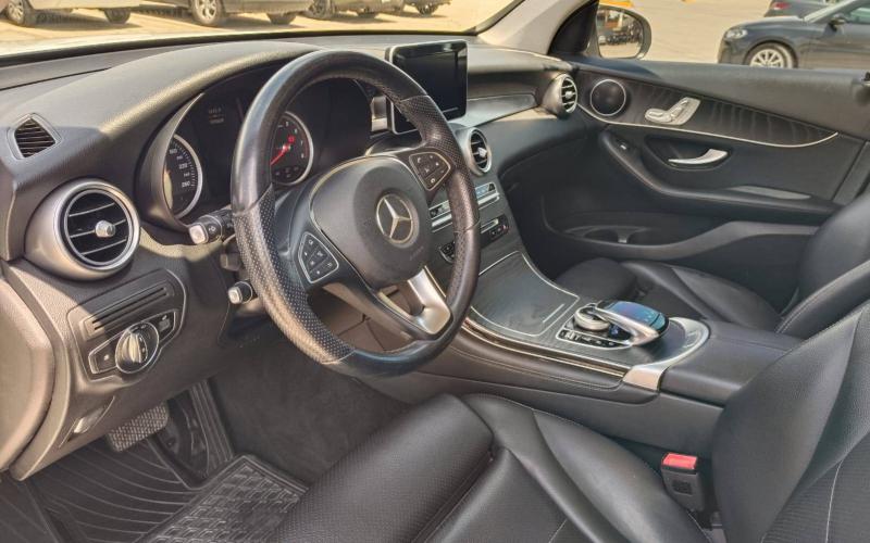 Mercedes Benz