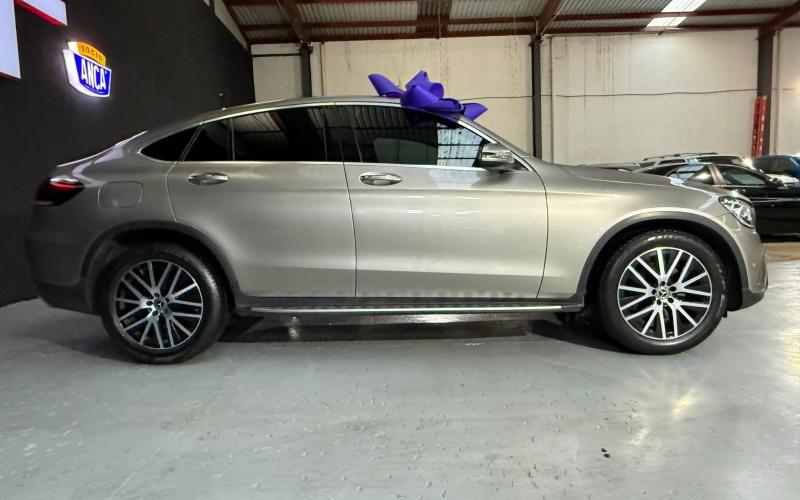Mercedes Benz