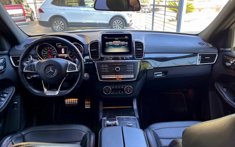 Mercedes Benz