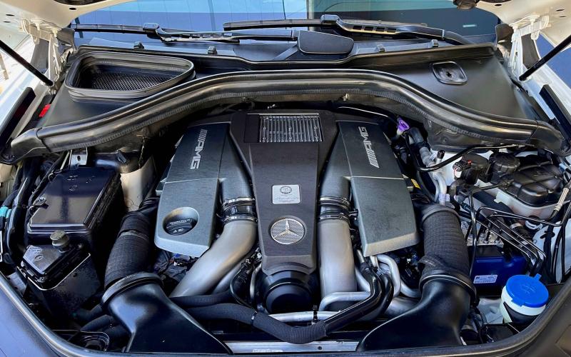 Mercedes Benz