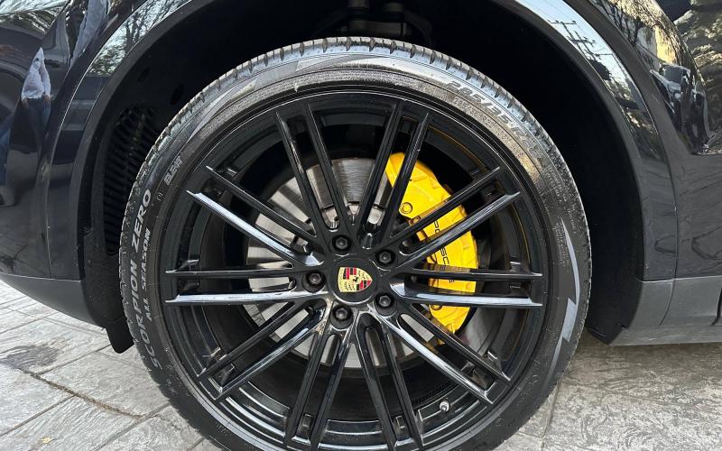 Porsche