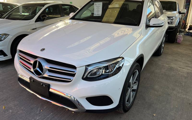 Mercedes Benz