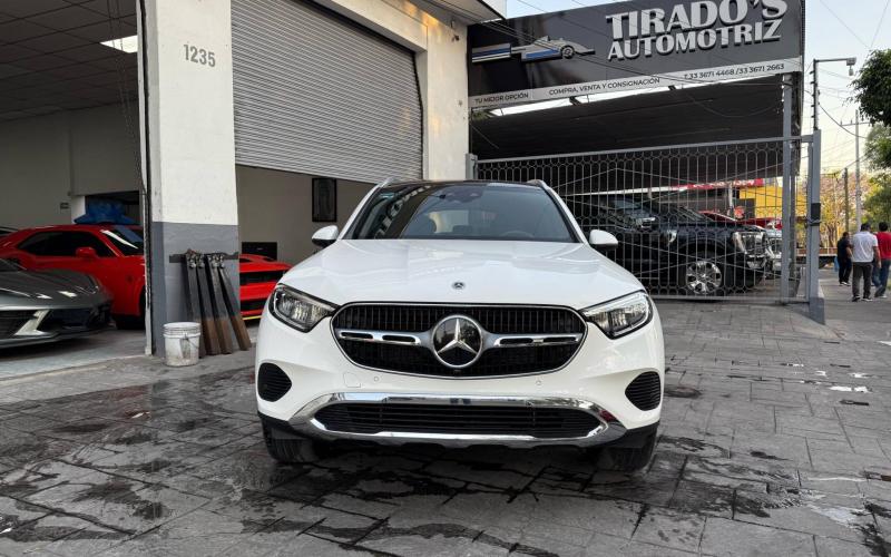 Mercedes Benz