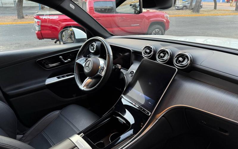 Mercedes Benz