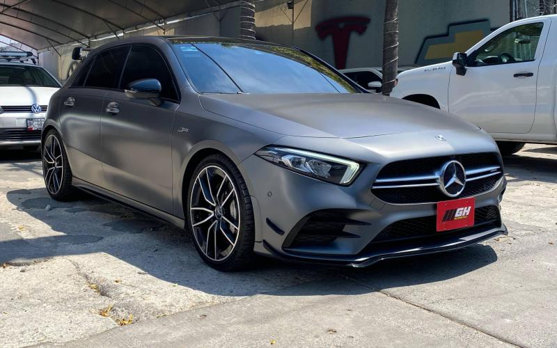 Mercedes Benz