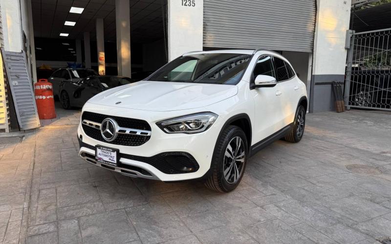 Mercedes Benz