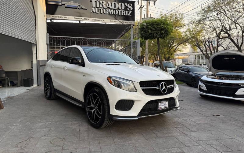 Mercedes Benz
