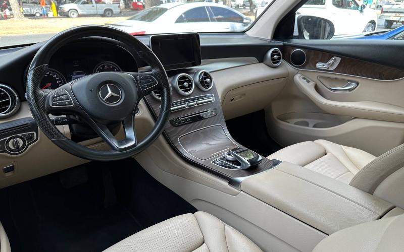 Mercedes Benz