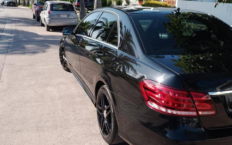 Mercedes Benz