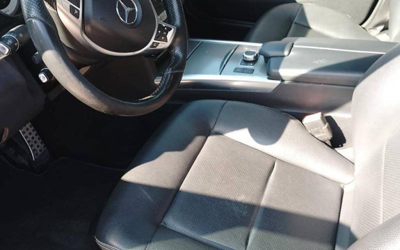 Mercedes Benz