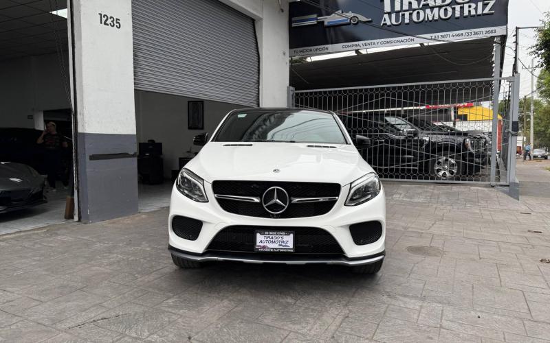 Mercedes Benz